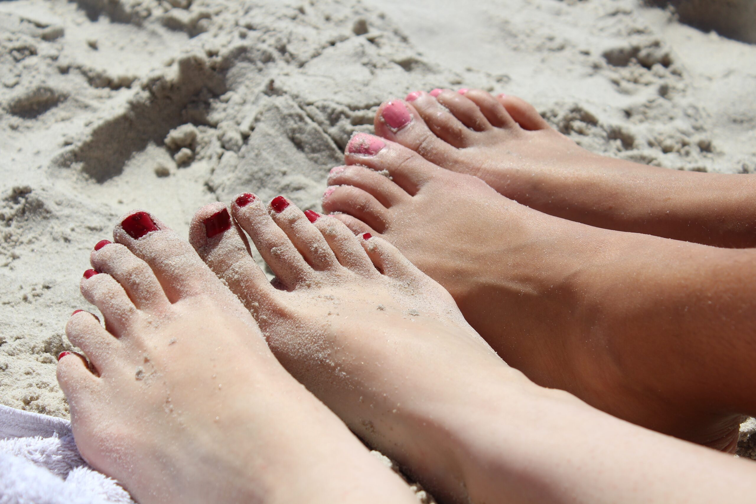 feet-492549